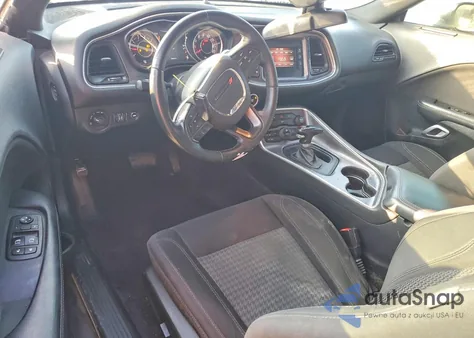 2016 Dodge Challenger Sxt z USA, uszkodzony, nr VIN 2C3CDZAG3GH201158